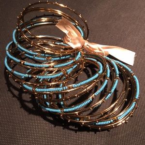 Bangle bracelet set